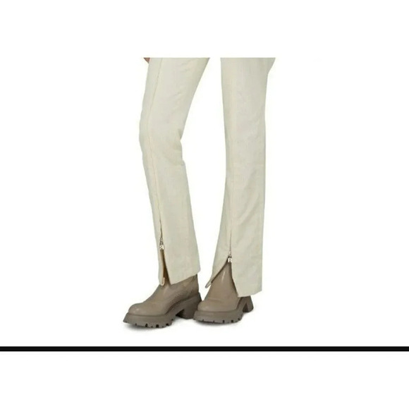 Alexander McQueen Women's Leather Chelsea Boots Size 38.5 C (MSRP $990) - Picture 11 of 12